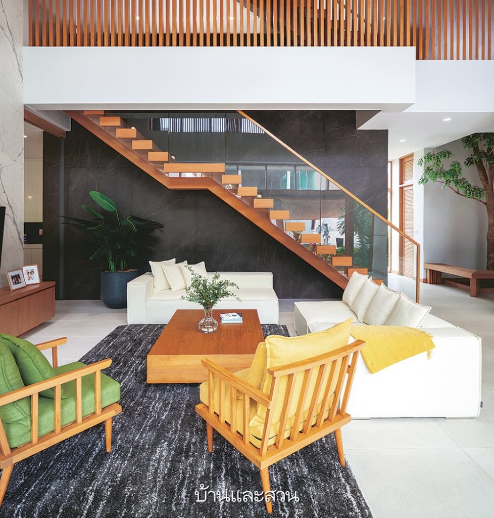 บ้านสไตล์โมเดิร์นทรอปิคัล ผสมผสานไม้กับปูนได้อย่างลงตัว - บ้านและสวน