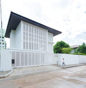 25 แบบบ้านโมเดิร์นทรอปิคัล รับมือแดดและฝนได้ดี- บ้านและสวน
